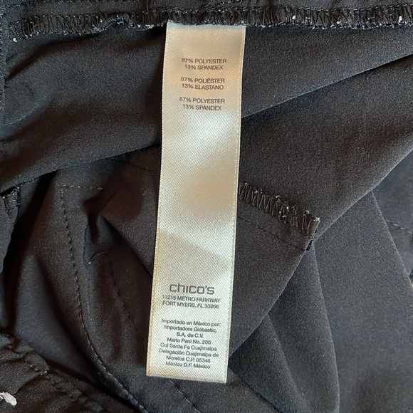 Chicos Zenergy Black Casual Snap Shorts Performance Quick Dry Size 2 - Picture 5 of 5